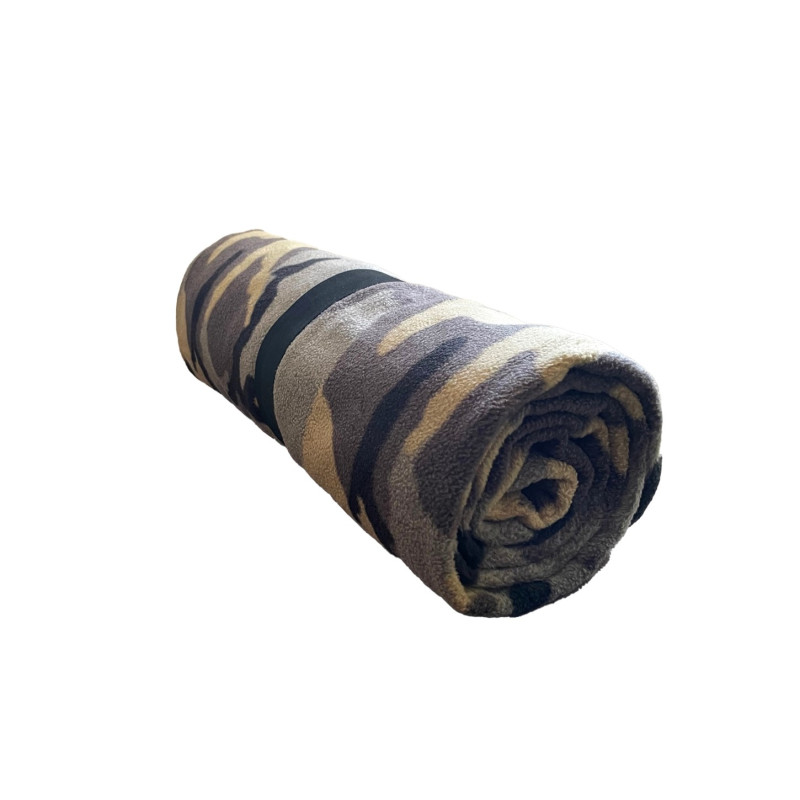 Koc z haftem komputerowym 150 x 130 cm