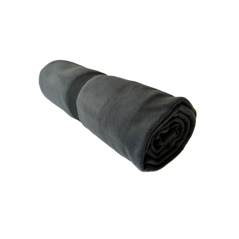 Koc z haftem komputerowym 150 x 130 cm