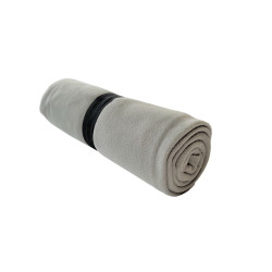 Koc z haftem komputerowym 150 x 130 cm