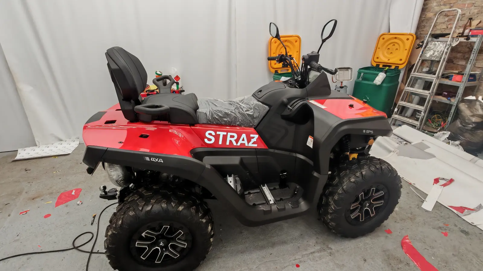 Oznakowanie quada strażackiego — realizacja KK Design